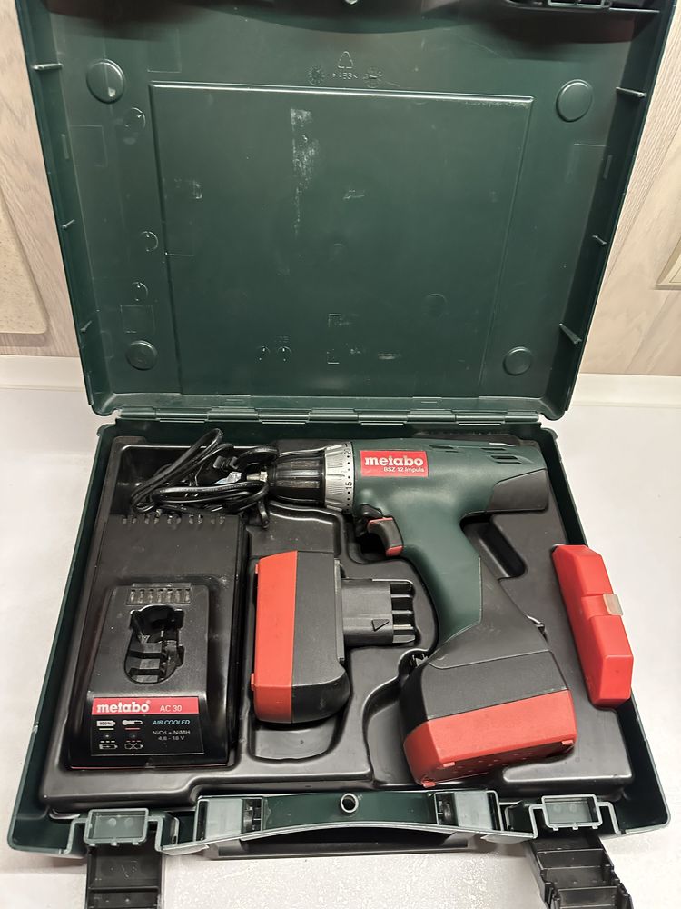 Шуруповёрт Metabo