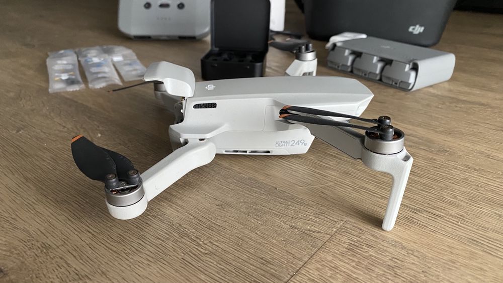 DJI mini 2 fly more combo - versao 4k