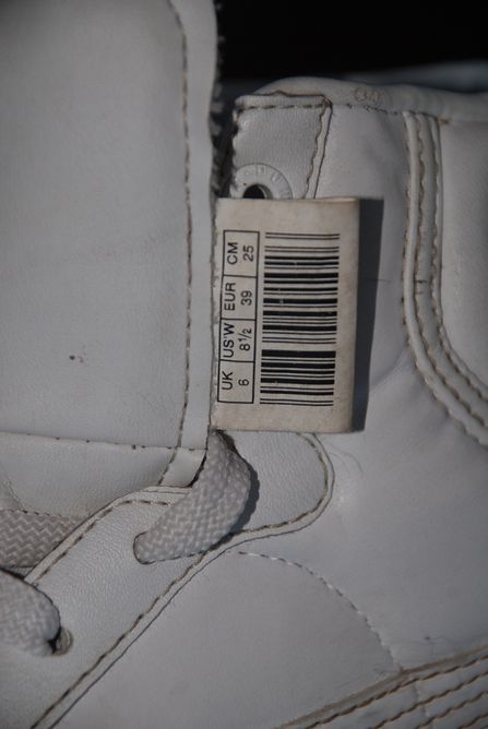 Unikatowe buty Puma First Round, r. 39. Limited Edition
