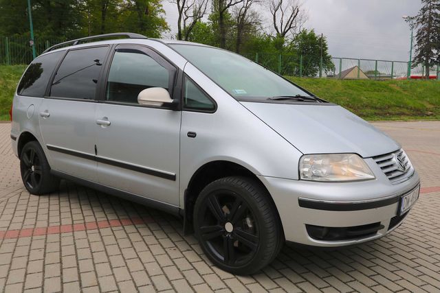 VW Sharan 140KM 7-osobowy na Alusach w Ładnym stanie możliwa zamiana