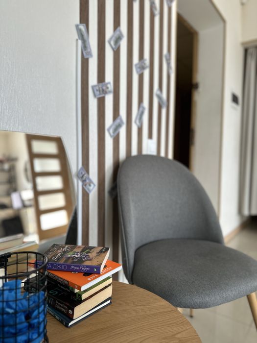 Здам кушетку для нарощуваня вій на 15 днів позняки осокорки