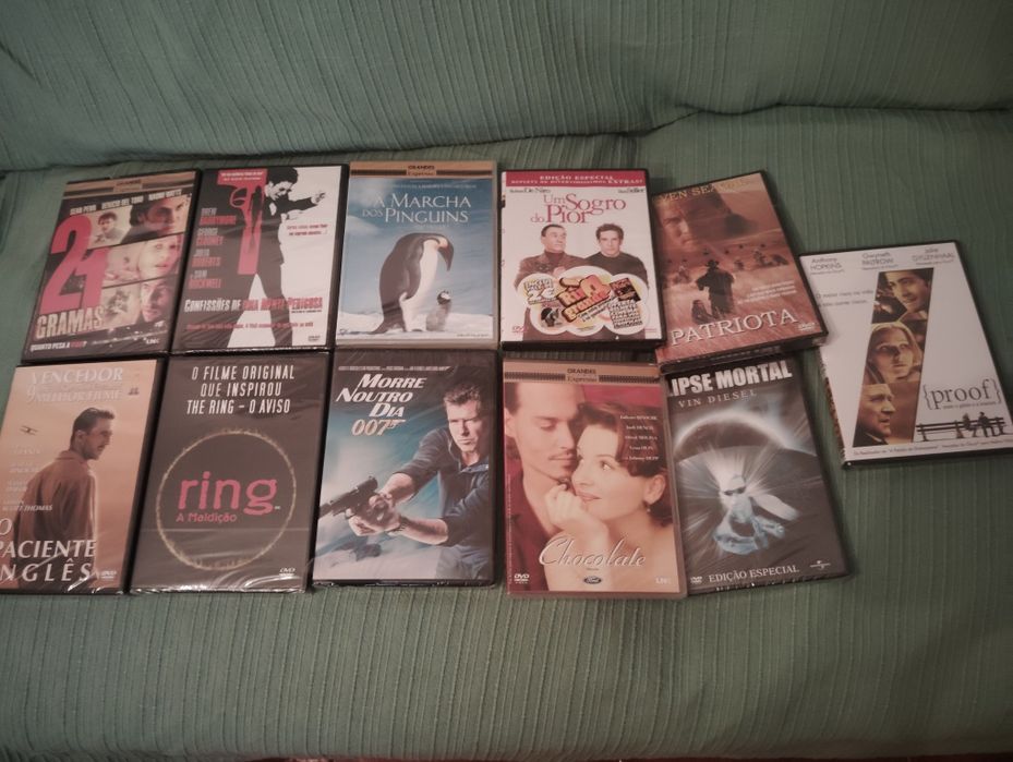 DVDs de Vários Filmes Novos no Plástico