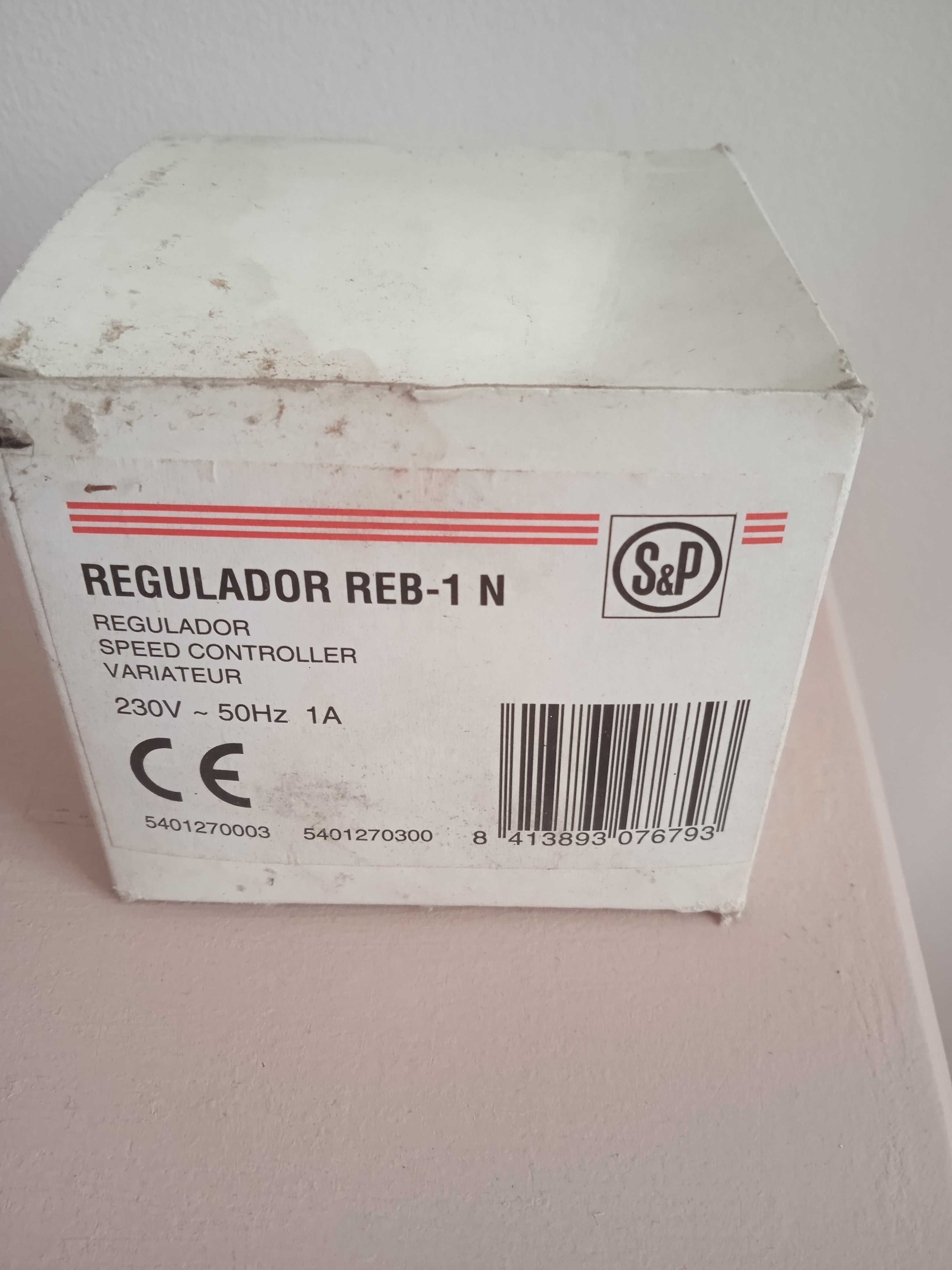 Jednofazowy bezstopniowy regulator