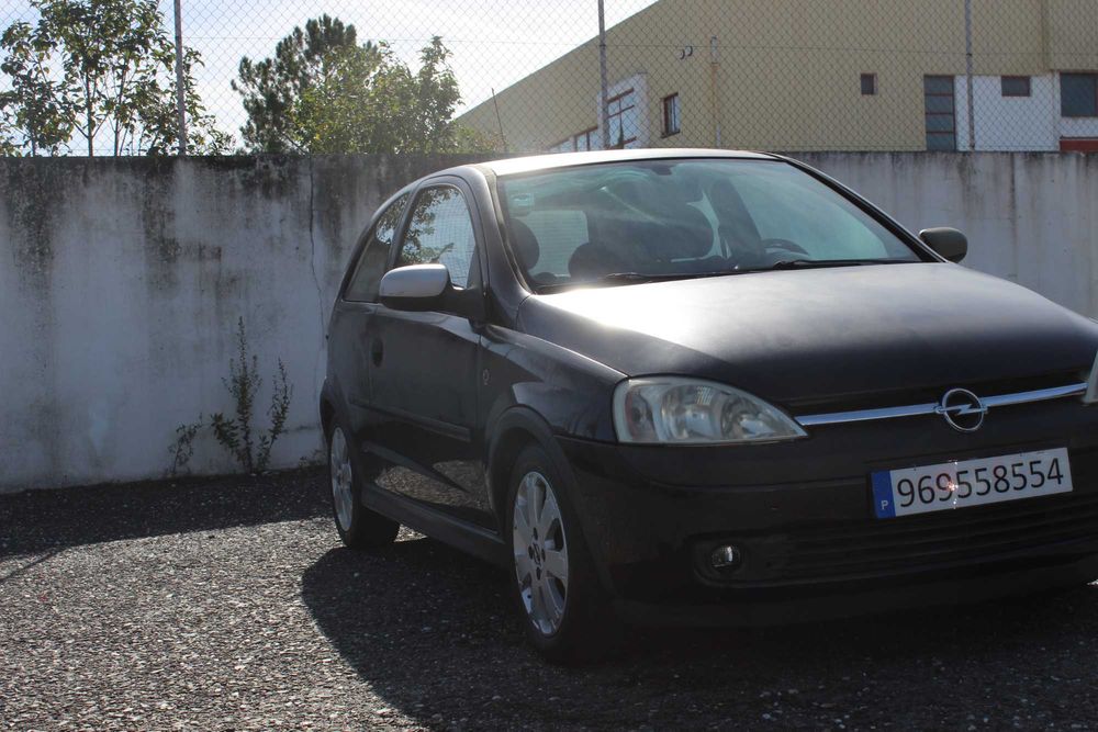 Opel Corsa C 1.2 16V Sport