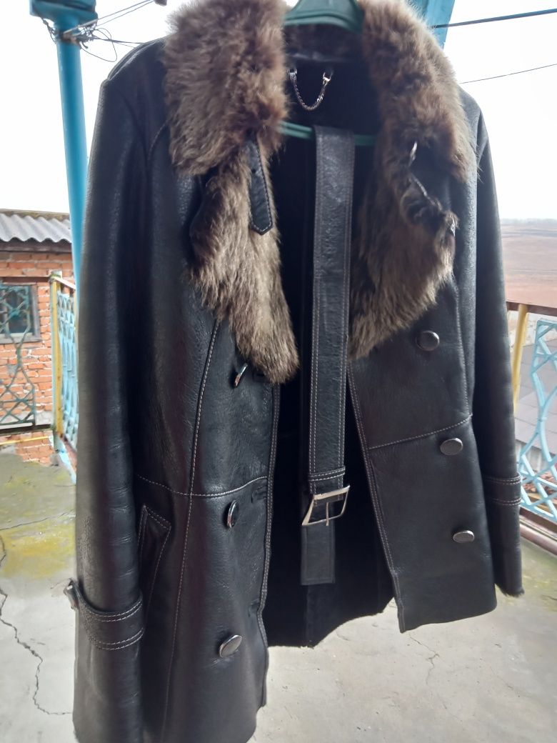 Продам куртку натуральна шкіра зимова