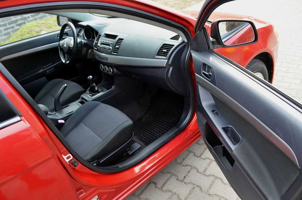NIEZAWODNY Mitsubishi LANCER 1.8 benz Salon POLSKA! rej PL zamiana