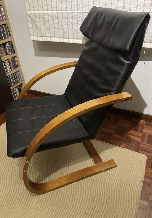 Cadeirão preto restaurado