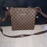 Louis Vuitton klasyczna listonoszka