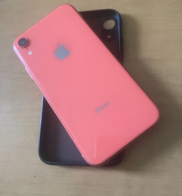 Apple iPhone Xr 128 gb, coral.