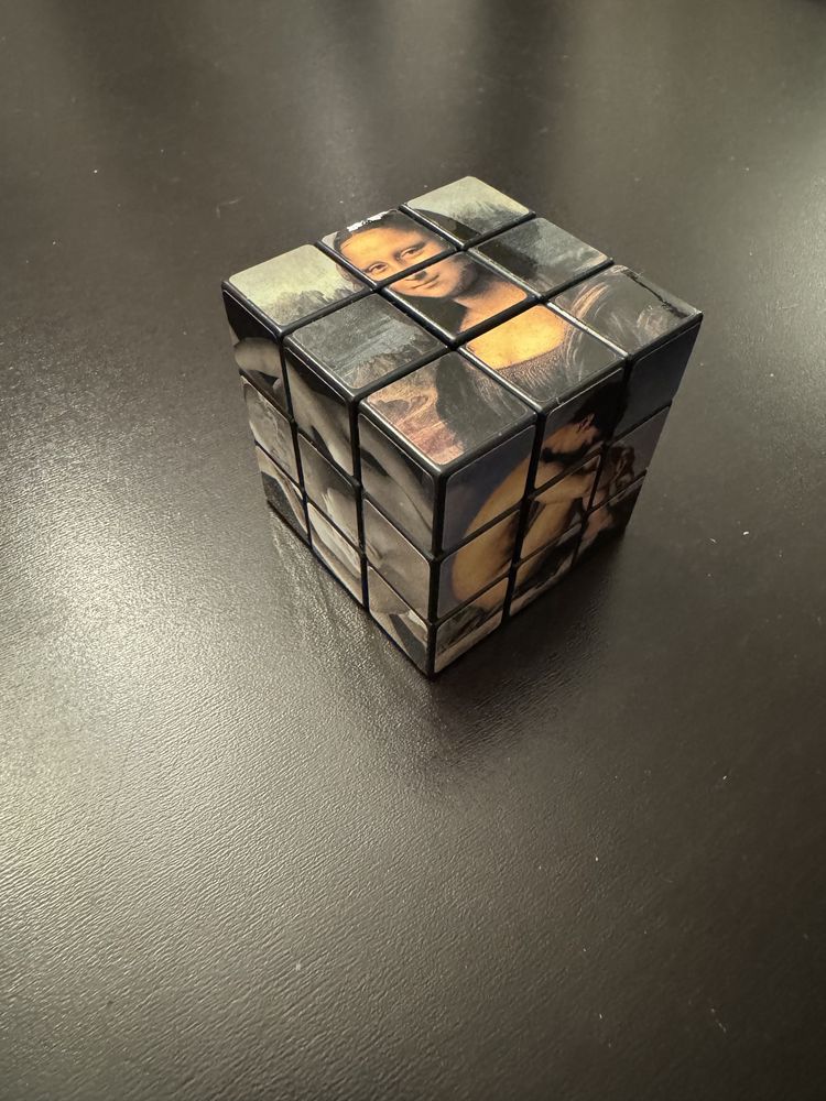 Kostka rubika Rubiks Louvre Francja Luwr kolekcjonerska