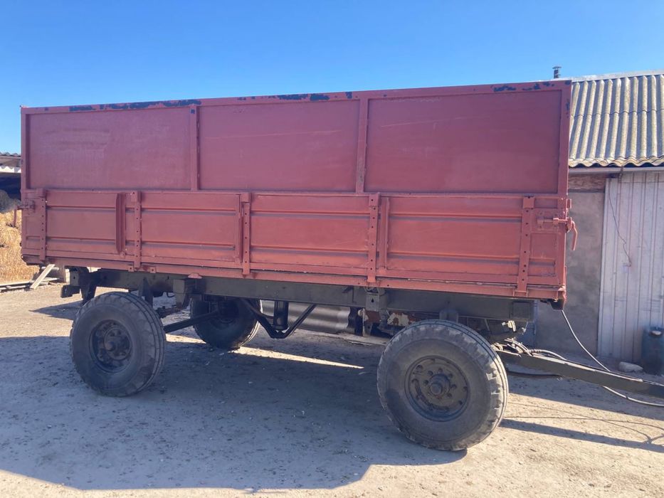 Продам прицем 2ПТС4