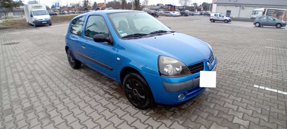 Sprzedam Renault Clio 2 2003 1.2 8V