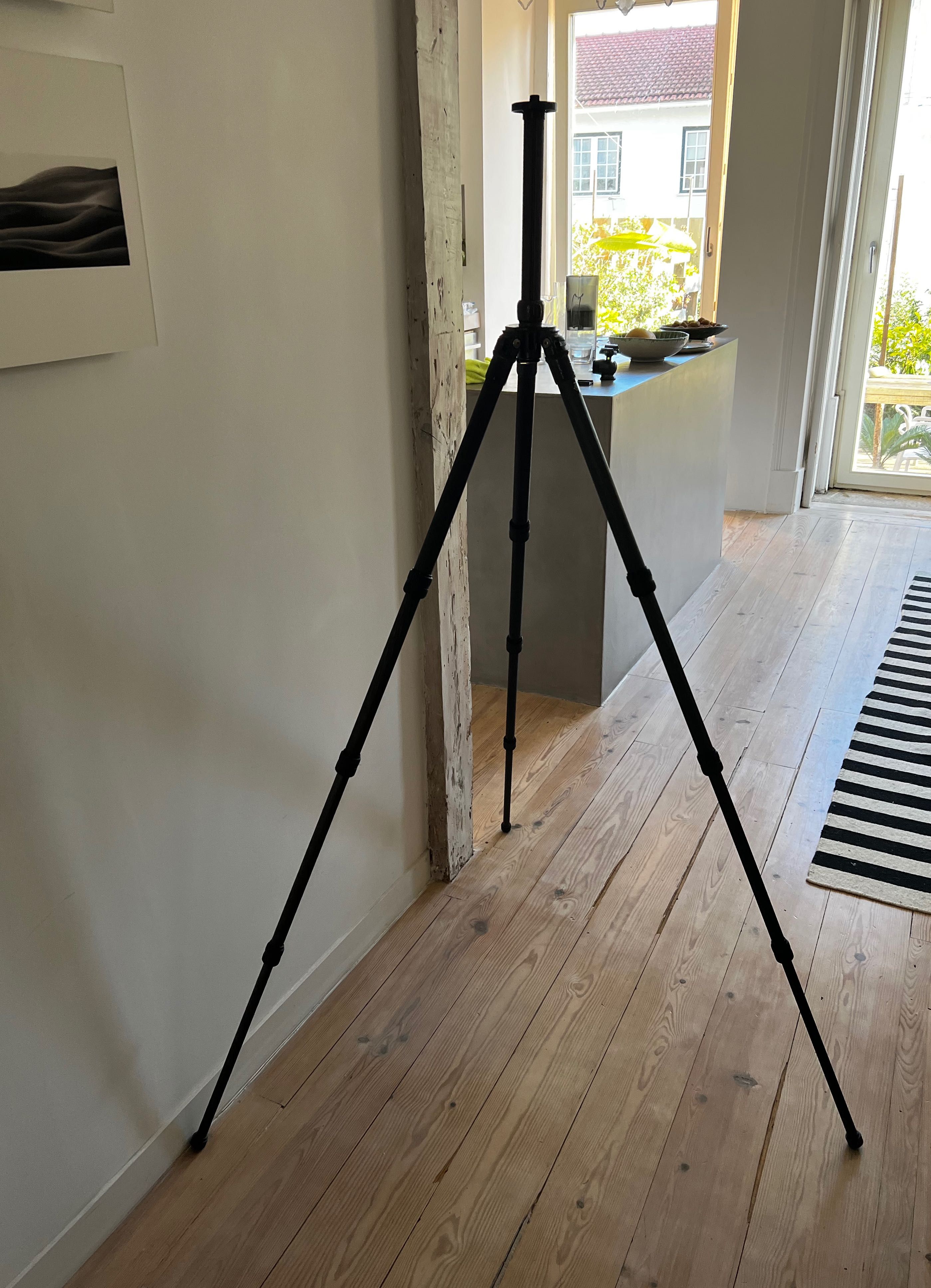 Gitzo Mountaineer GT2541 carbon fibre tripod