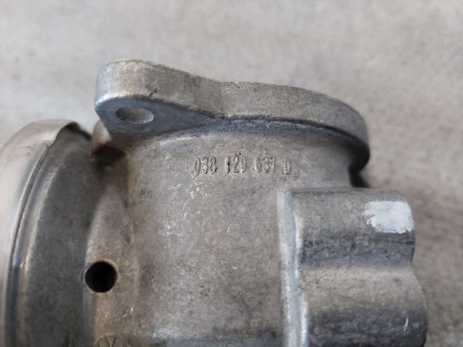 Válvula EGR VOLKSWAGEN Golf V (1K1)