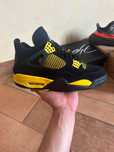 Jordan 4 Retro Thunder 42 EU / 8,5US / 26,5 CM