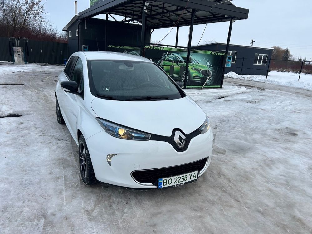 Renault zoe 41kw. 2018