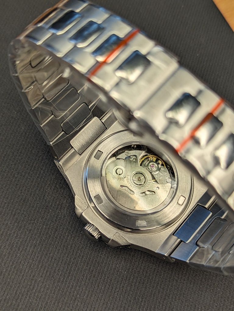 Seiko nauti mod zielona tarcza gradient 41mm szafir