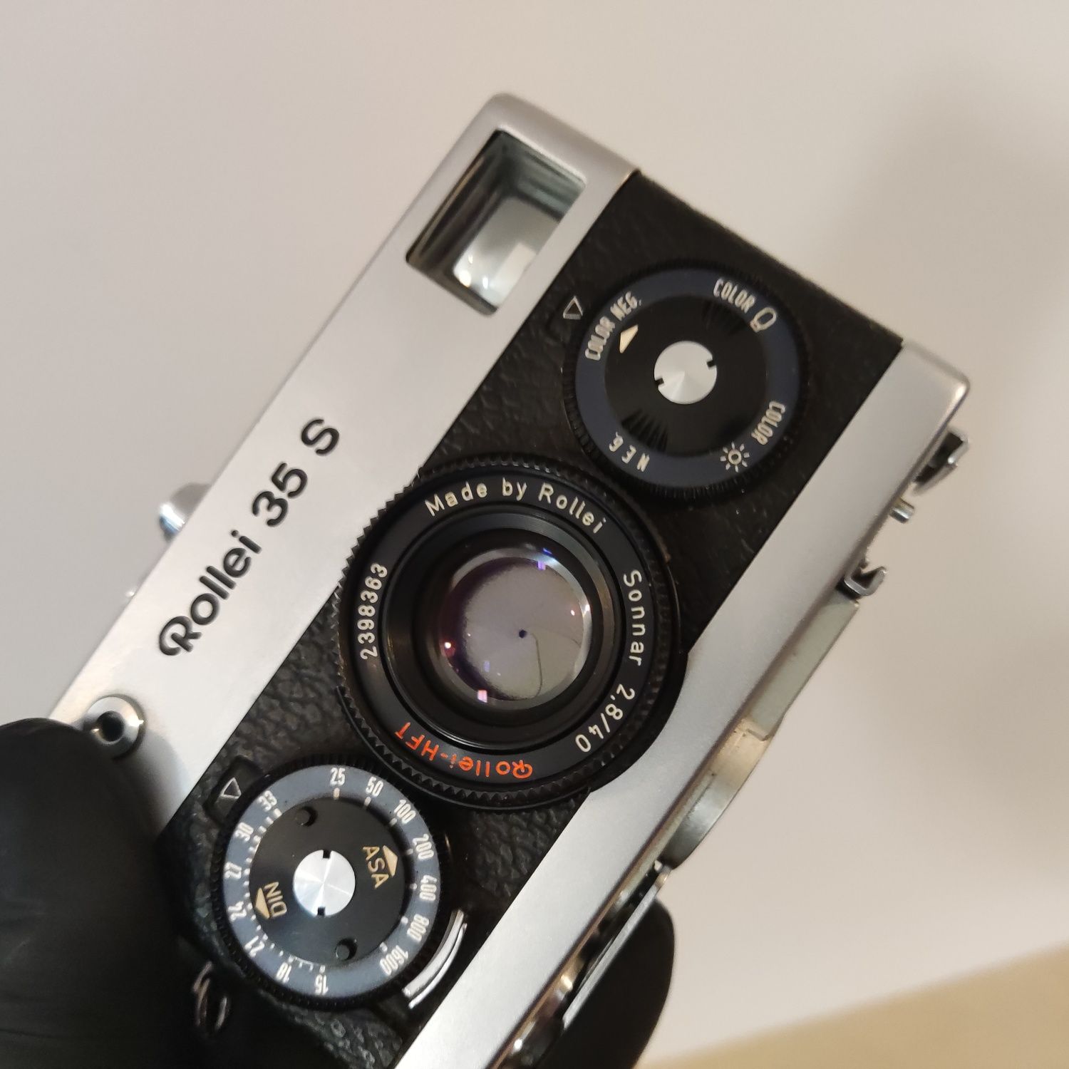 Rollei 35 S (lente Zeiss Sonar 40 mm  f2.8) + Manual de instruções