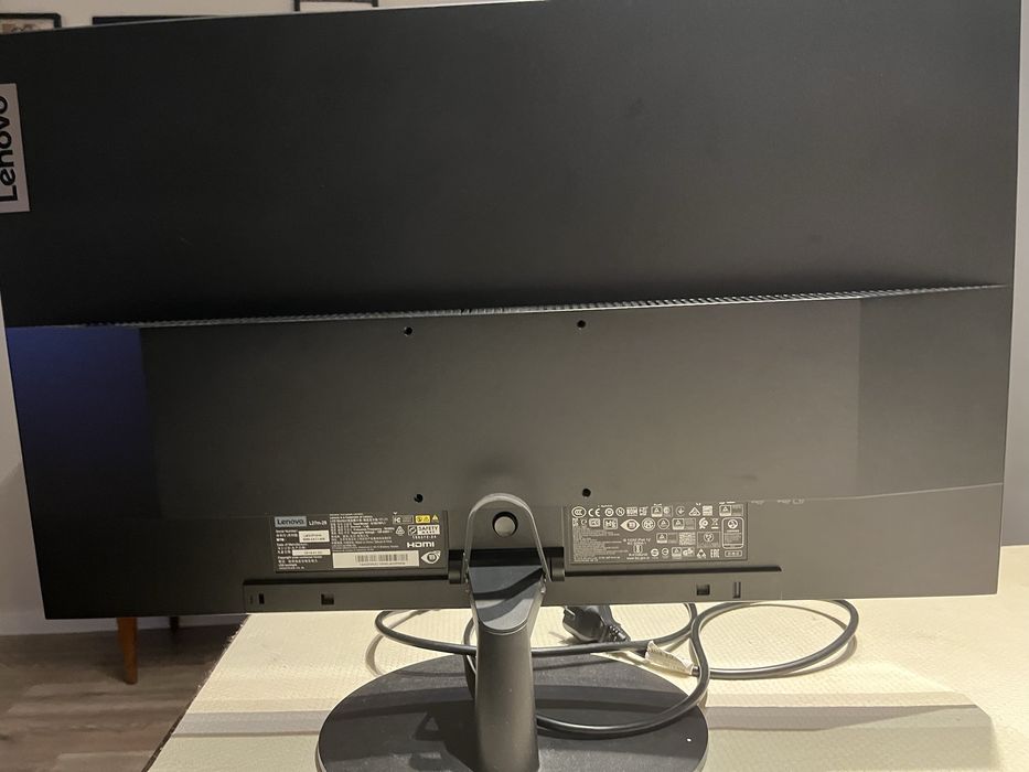 Monitor Lenovo 27”