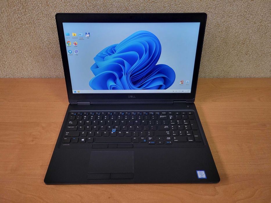 Ноутбук Dell Latitude 5580 15.6" FHD IPS i5-7300U/8GB/SSD 256GB/HD620