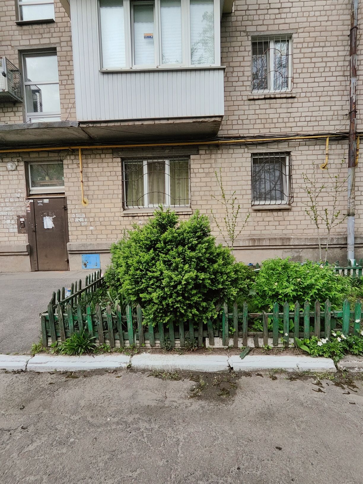 Продам 2ком квартиру в центре, автономка