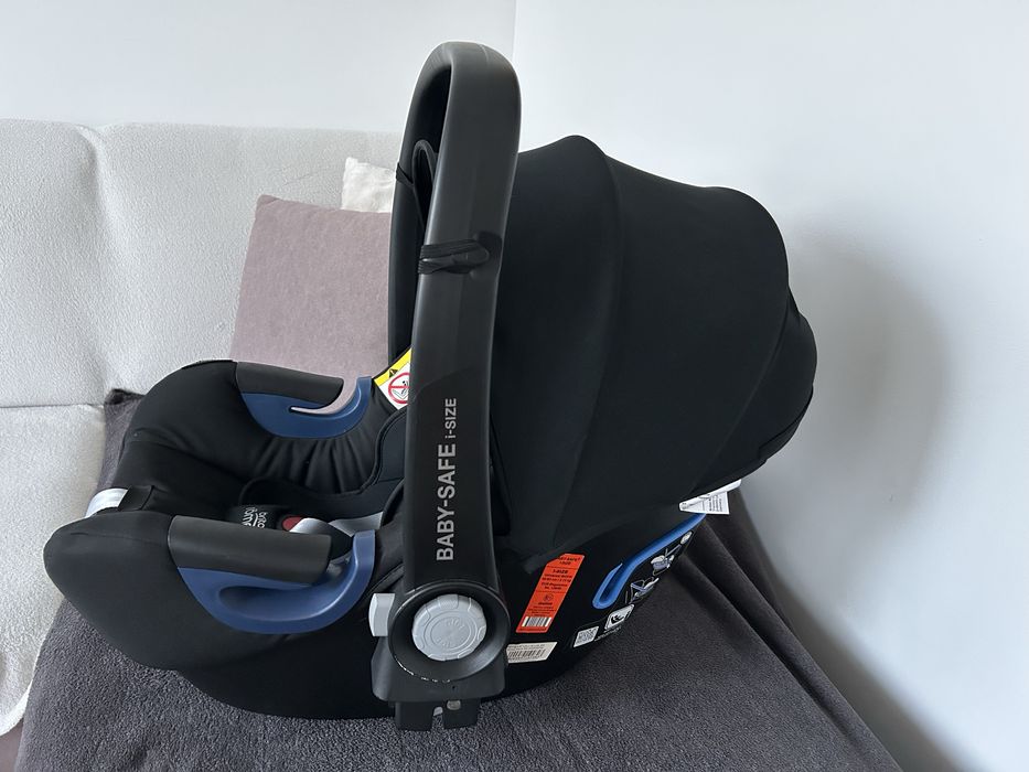 Fotelik samochodowy Britax Romer Baby Safe2 i-size