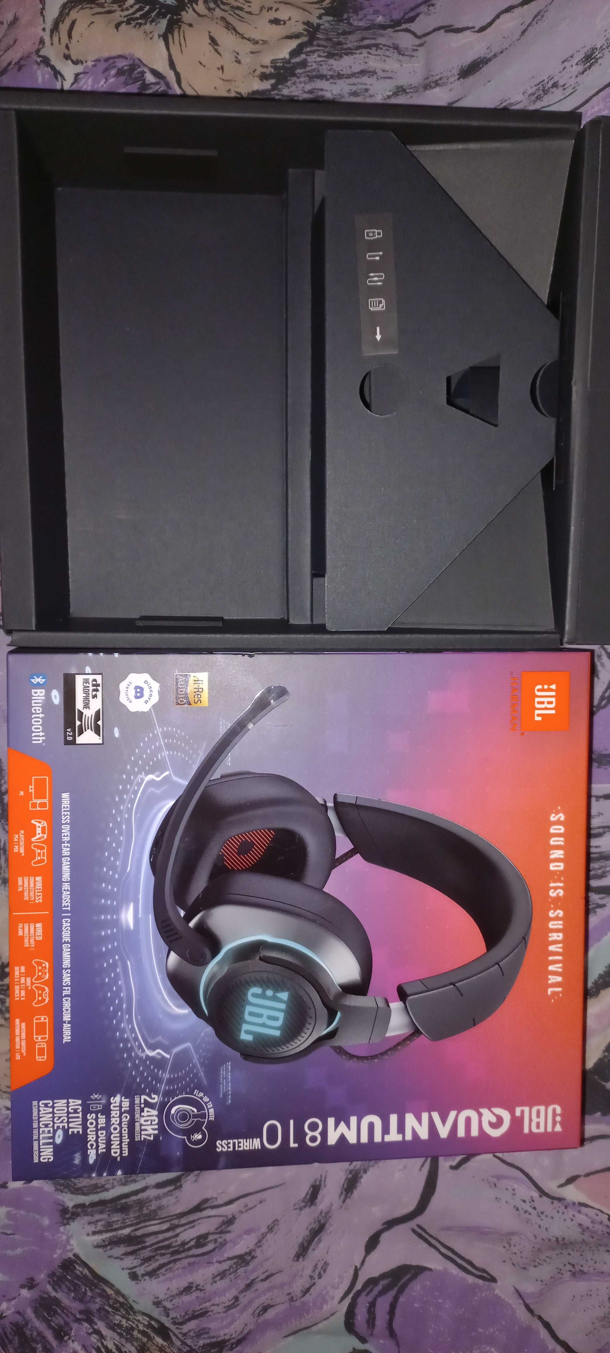JBL Quantum 810 Wireless