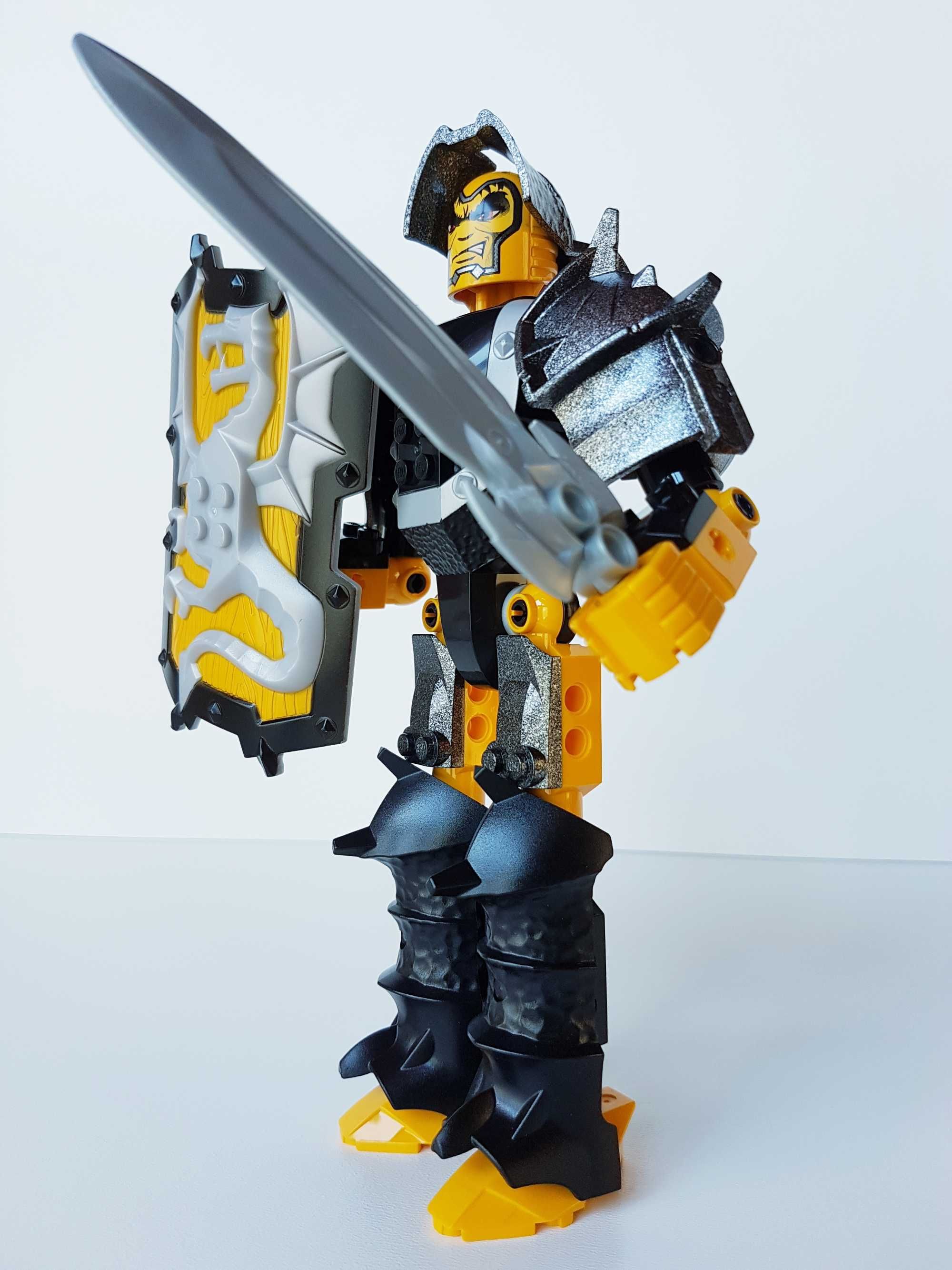LEGO 8705 Knights Kingdom II Dracus