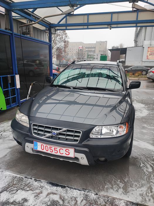 Продам Вольво хс 70 в гарному стані з повним пакетом документів.