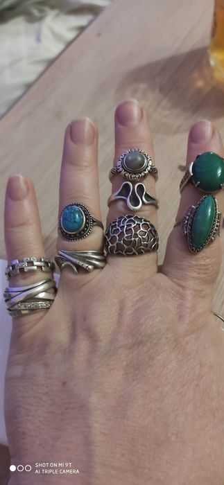 Кільця срібло 925 різні ціни.