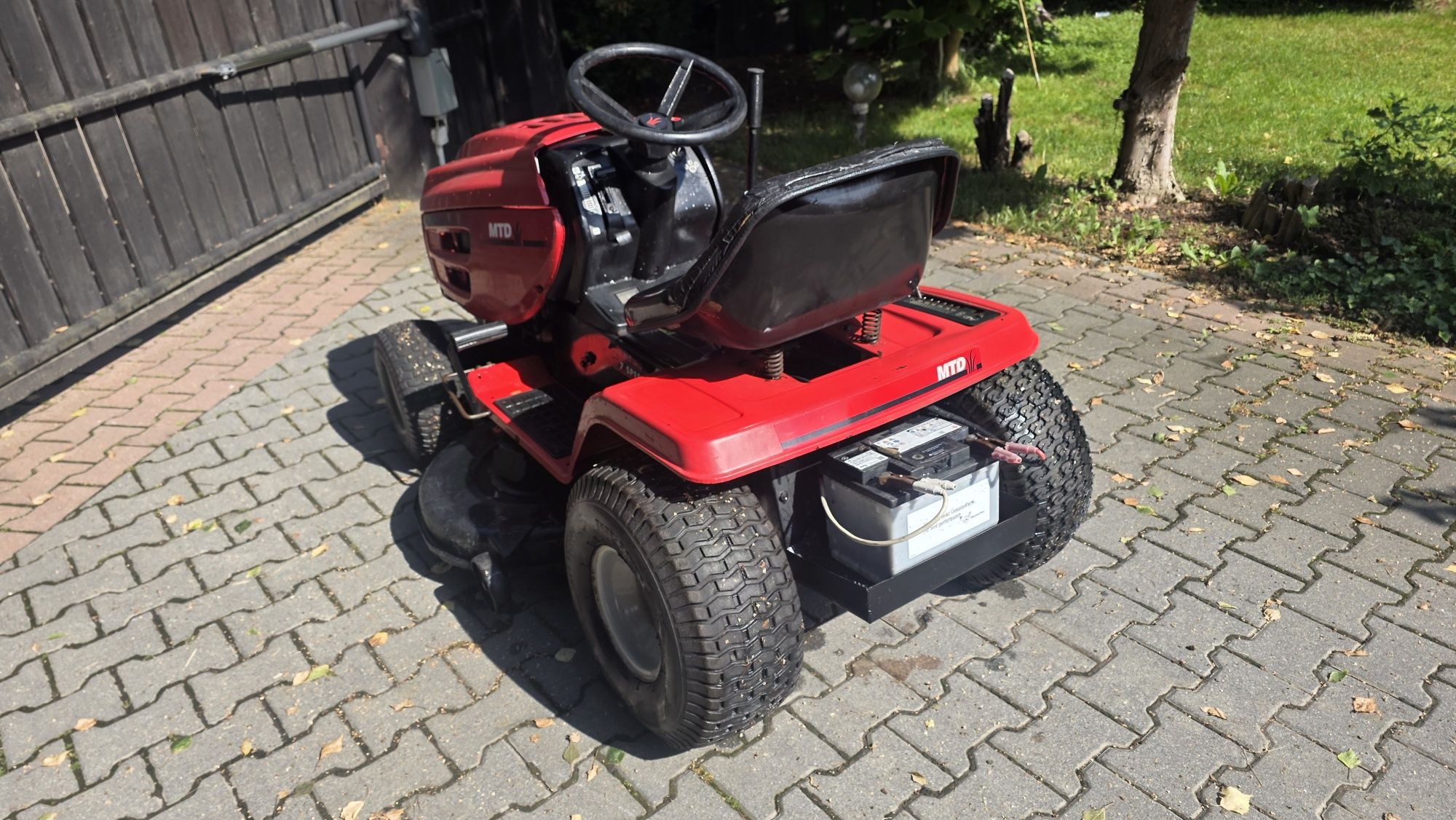 traktorek MTD kosiarka 15,5KM silnik briggs&stratton  2 noże=107cm