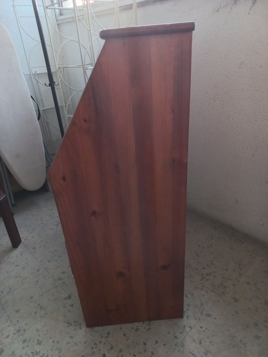Escrivaninha em madeira maciça