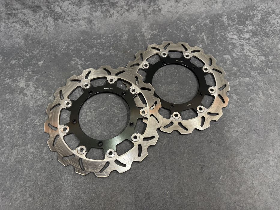 NOWE Tarcze Yamaha MT09 przód przednie hamulcowe Brembo Galfer EBC