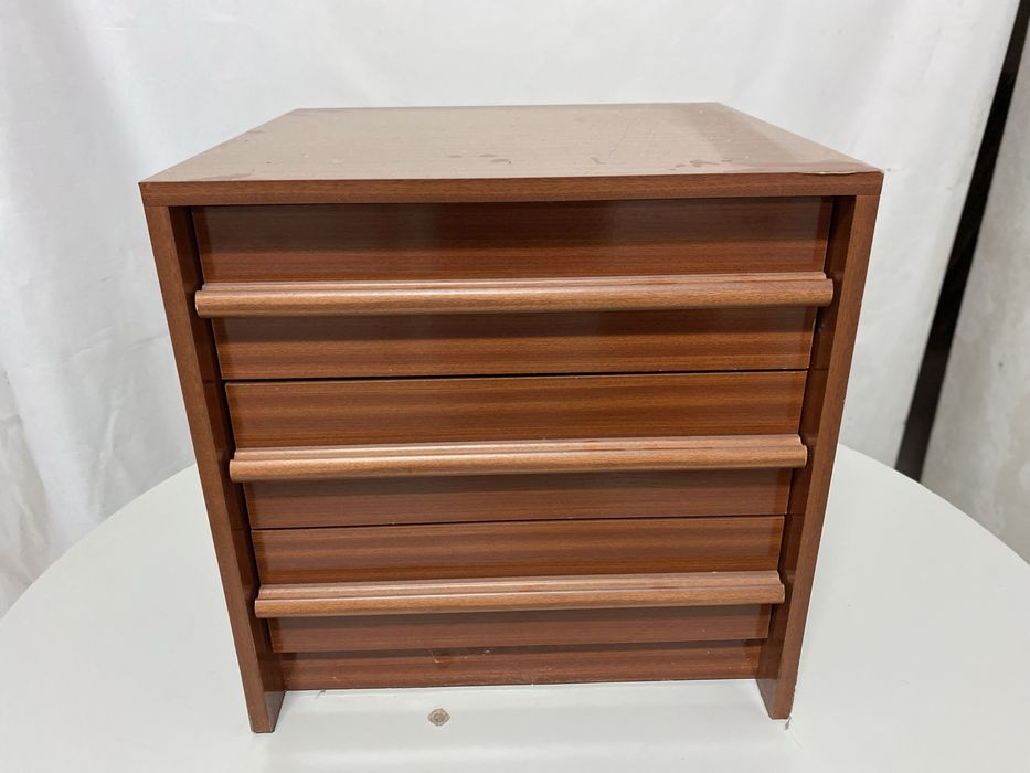Para despchar - Mesa de cabeceira