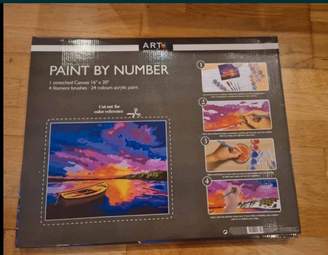 Obraz do malowania po numerach z pędzelkami oraz farbkami 42x52cm w