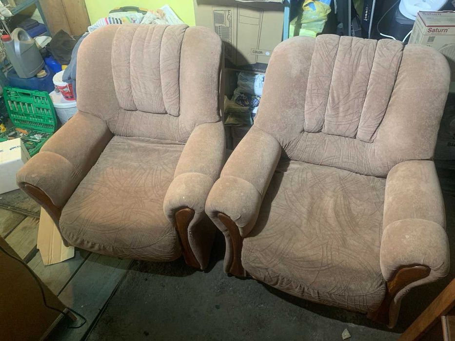 Крісло домашнє зручне