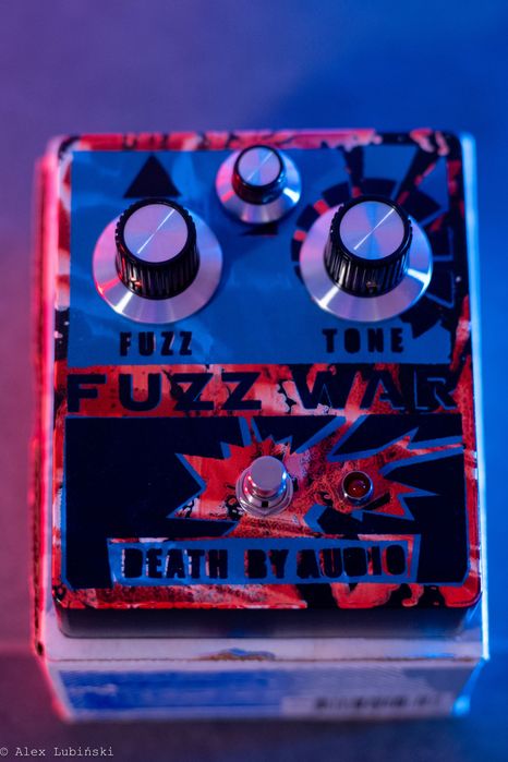 Death by Audio Fuzz War - limitowana edycja custom paint