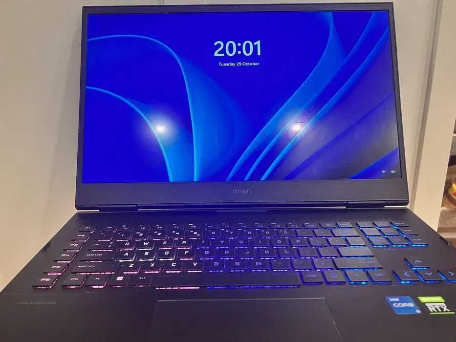 Laptop Gamingowy Omen 17 (RTX 3060, 144Hz, i5-11400H)