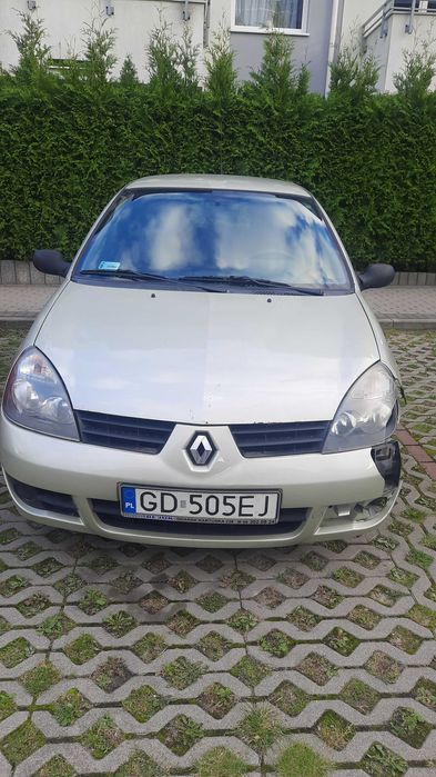 Renault Clio 2007 mały przebieg uszkodzony