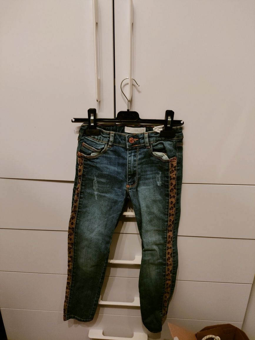 Spodnie jeansowe Zara 134