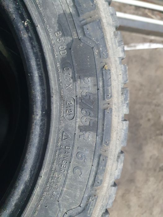 Шини б/у R16C (215/65)