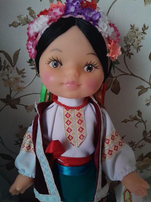 Продам куклу сувенир