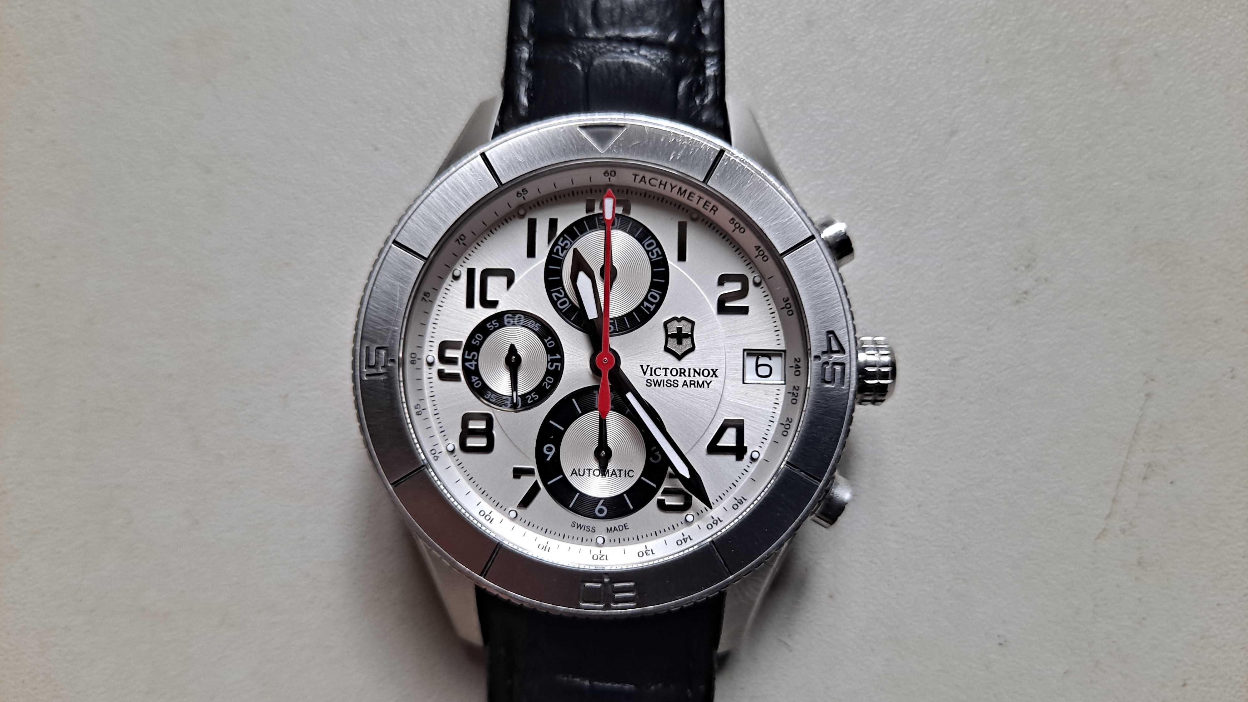 victorinox - automat - chronograf - zegarek