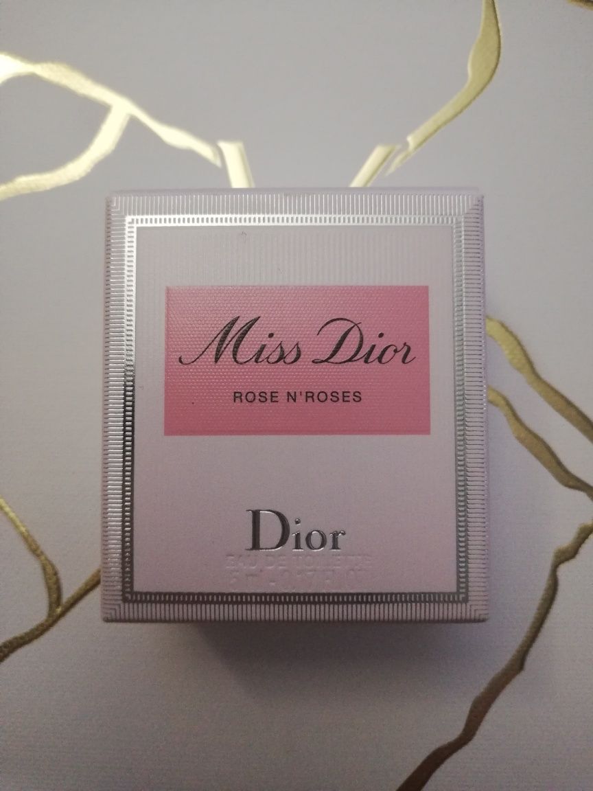 Miss Dior Rose N'Roses Perfumy