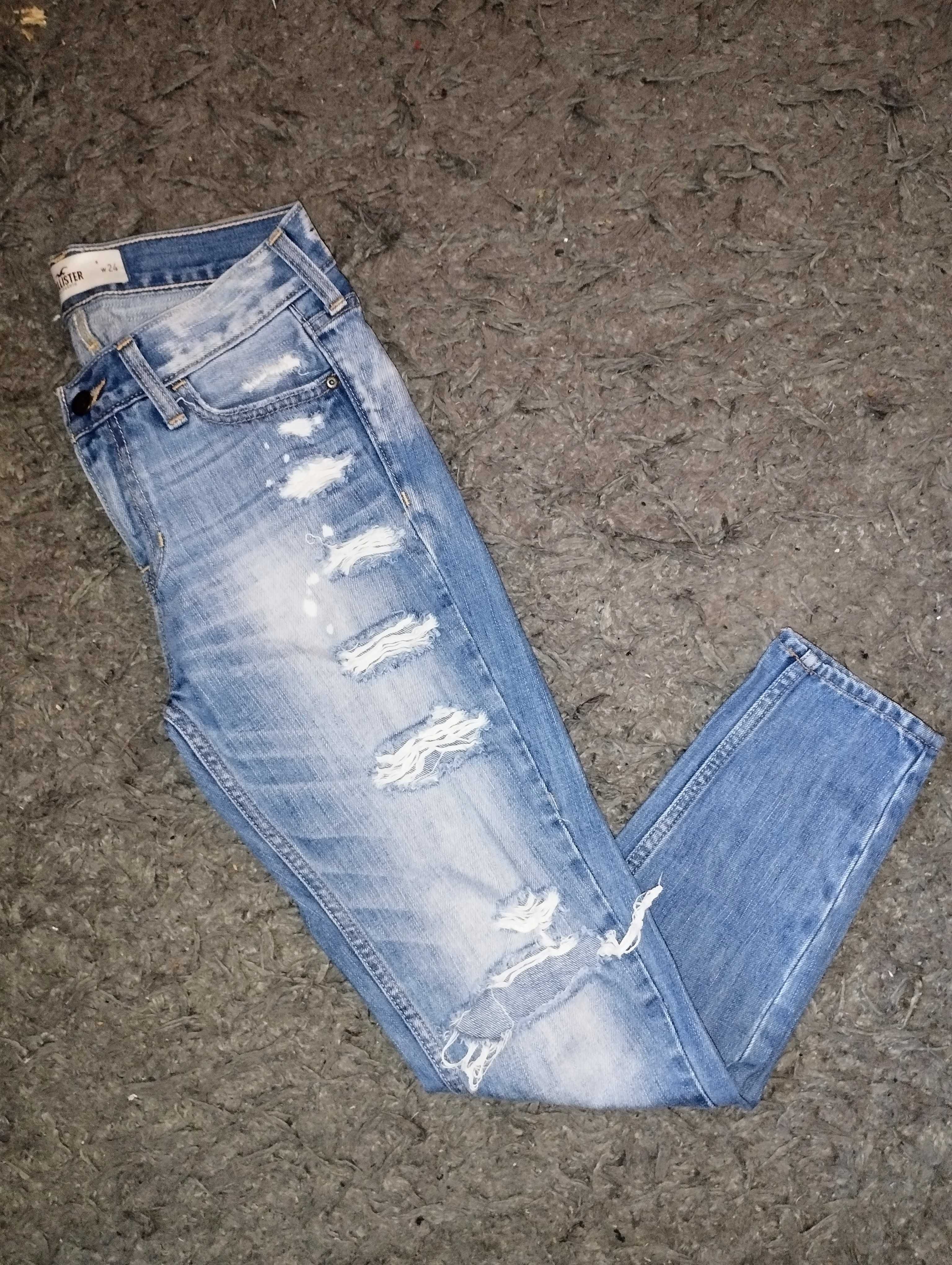 Hollister jeansy dziury/przetarcia/wytarcia rozm W24 (xs)