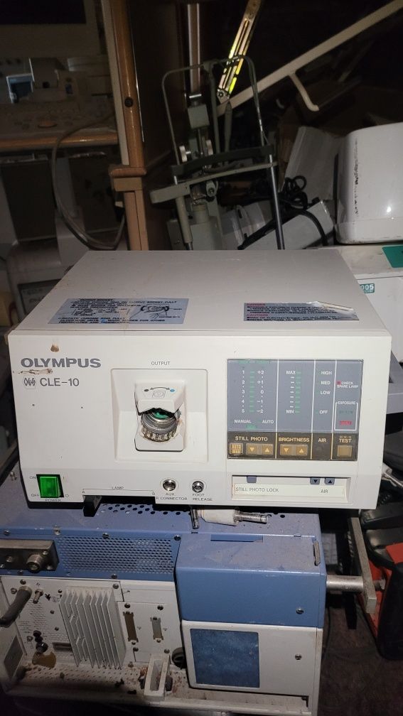 Освітлювач Olympus CLE-10, cle-10, Olympus 10,