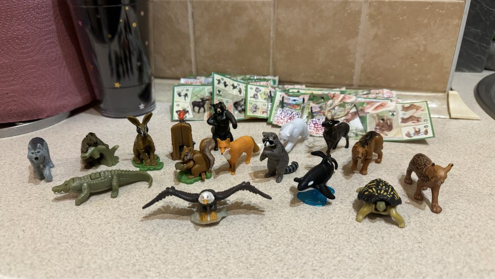 Тваринки фігурки Натунс кіндер колекція