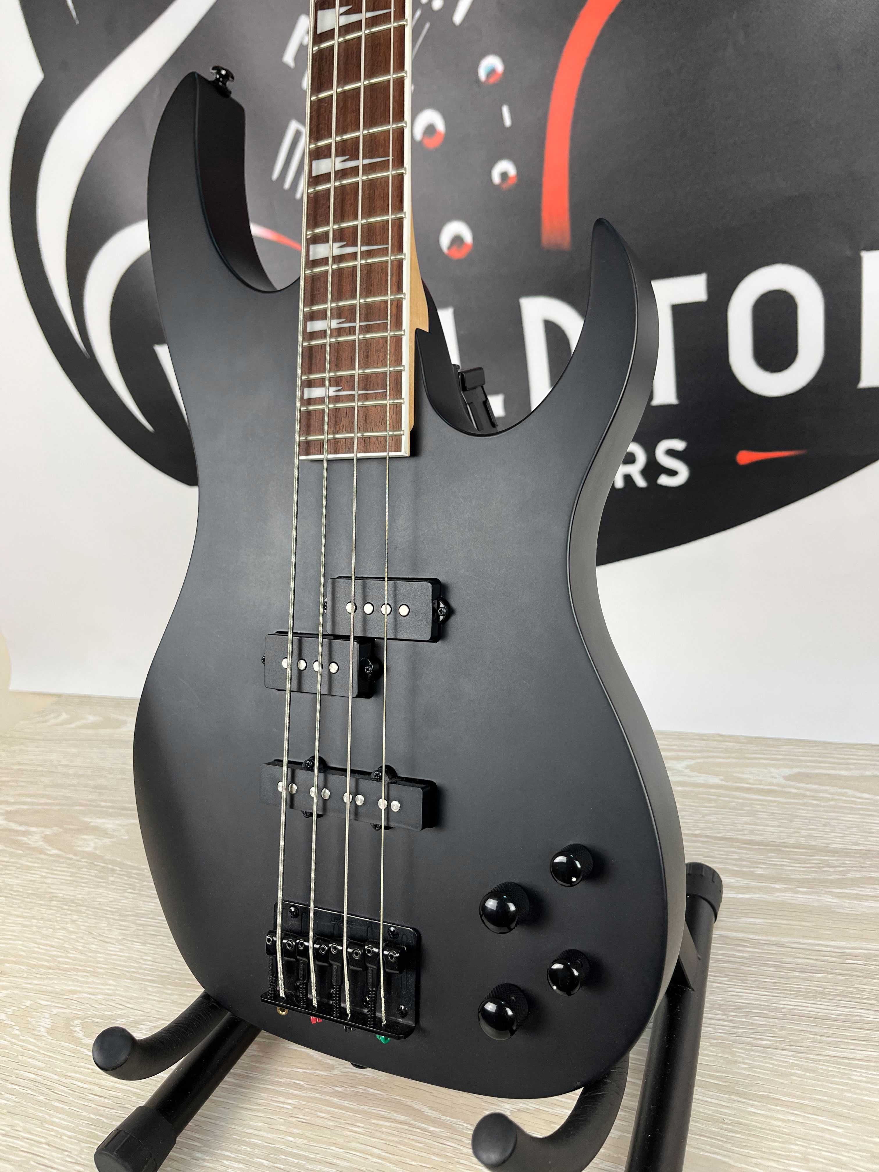 Бас-гітара Ibanez RGB300