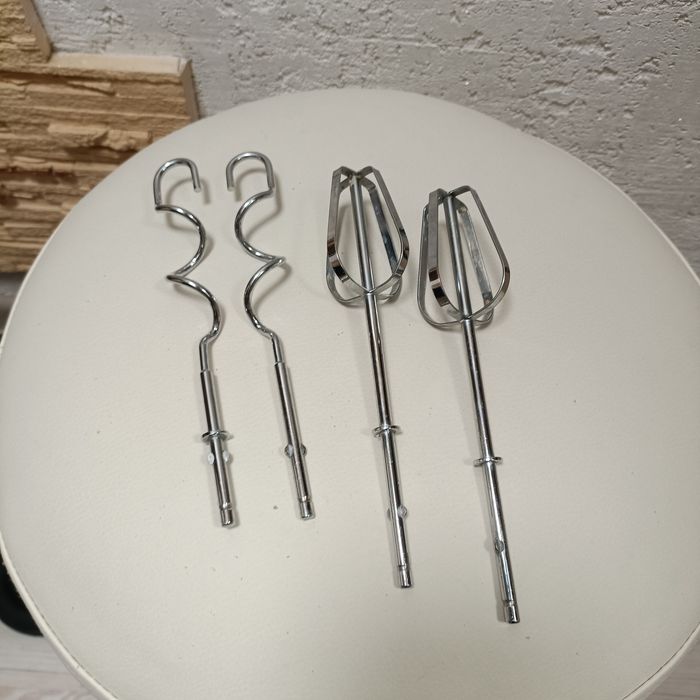 Миксер  " Elbee"