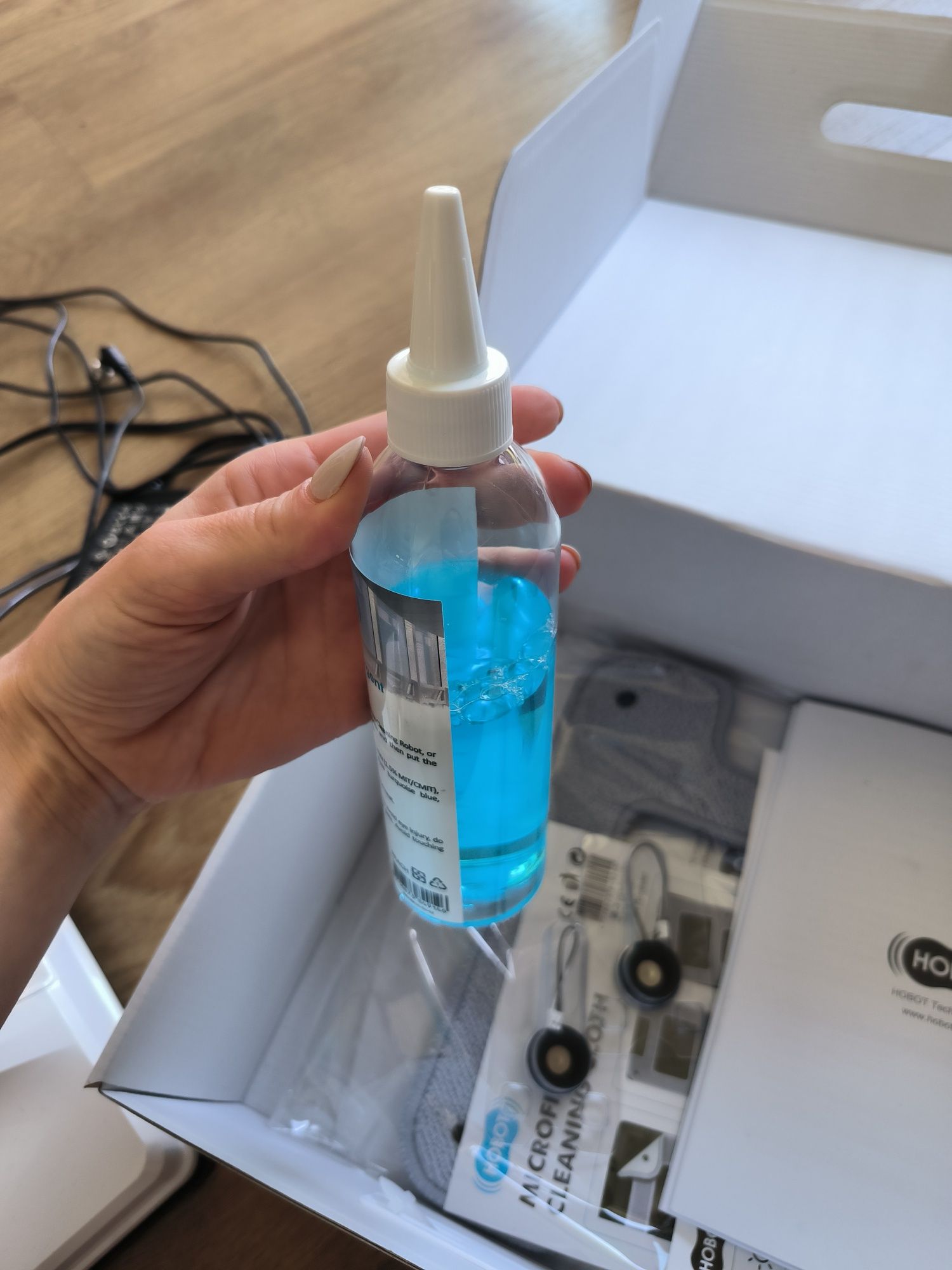Hobot 2 s robot myjący okna